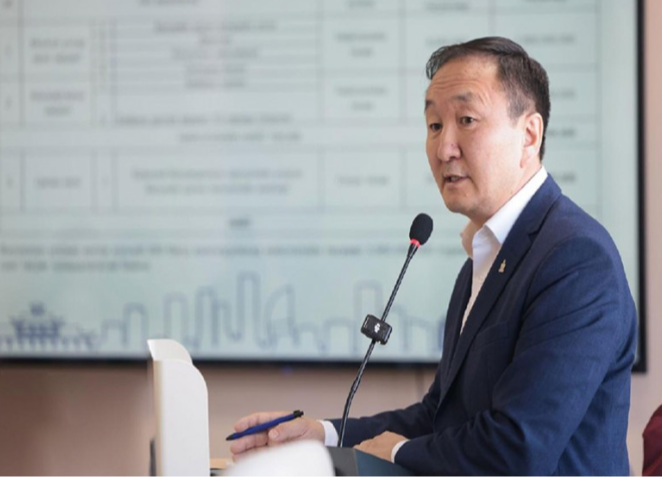 Б.Амартүвшин: Нийслэлийн 8 дүүргийн төрийн өмчийн 87 сургуульд 181 багшийн сул орон тоо байгаа